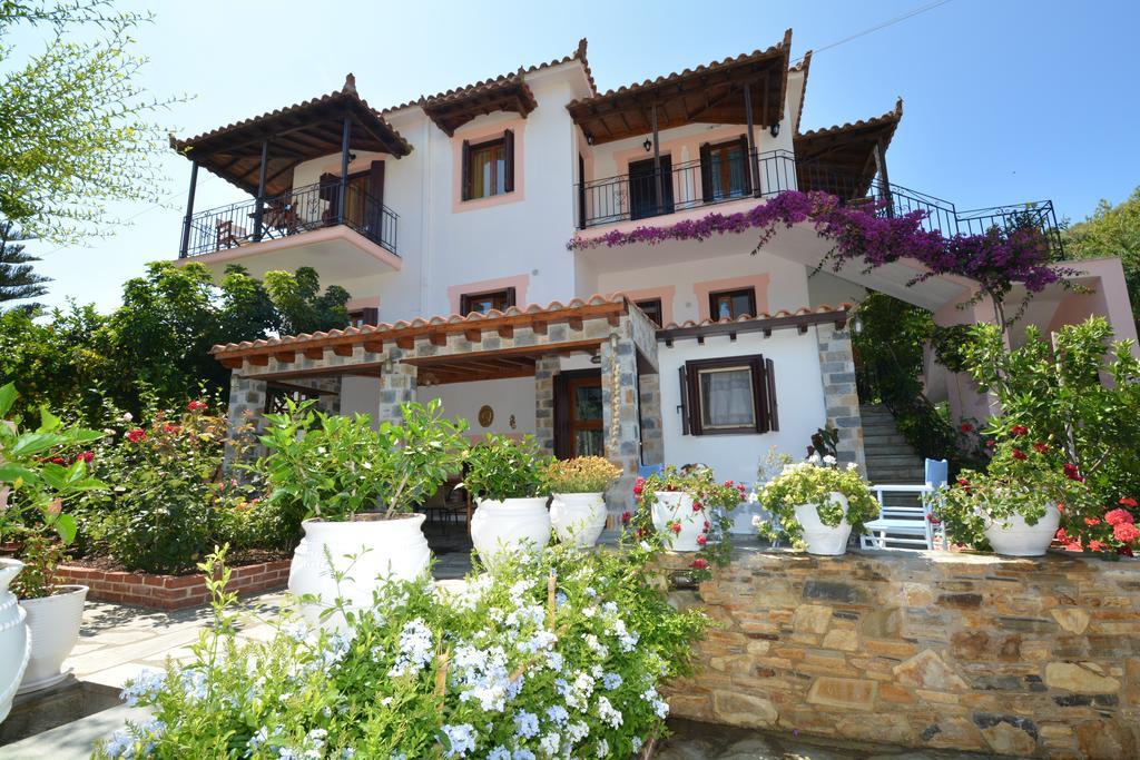 Korinas House Hotel Agnontas Bagian luar foto